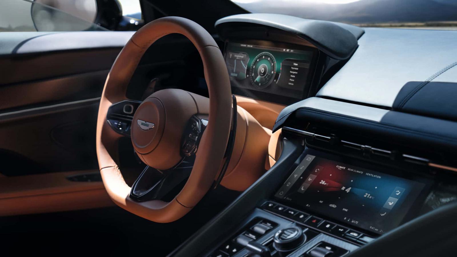 Ντεμπούτο με 680 άλογα για τη νέα Aston Martin DB12